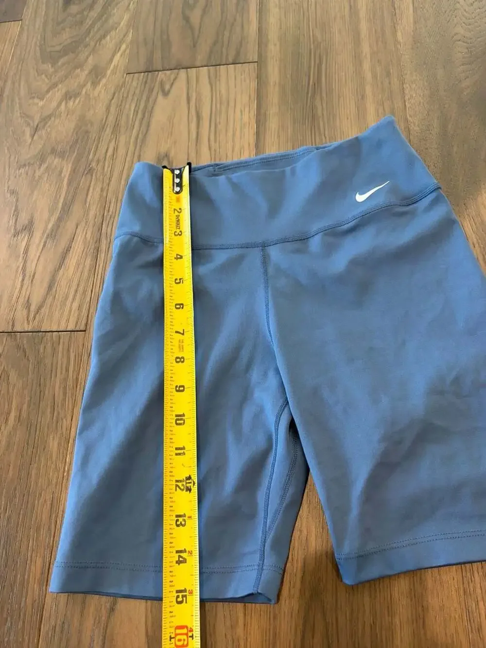 Nike Women's Dri-FIT One Mid-Rise 7